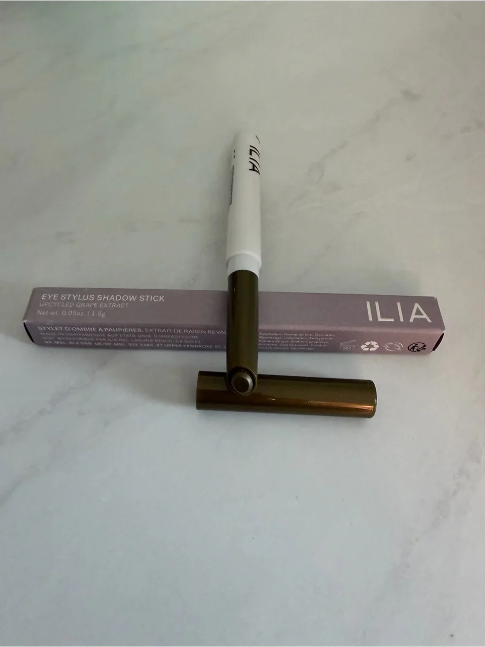 ILIA creamy blendable